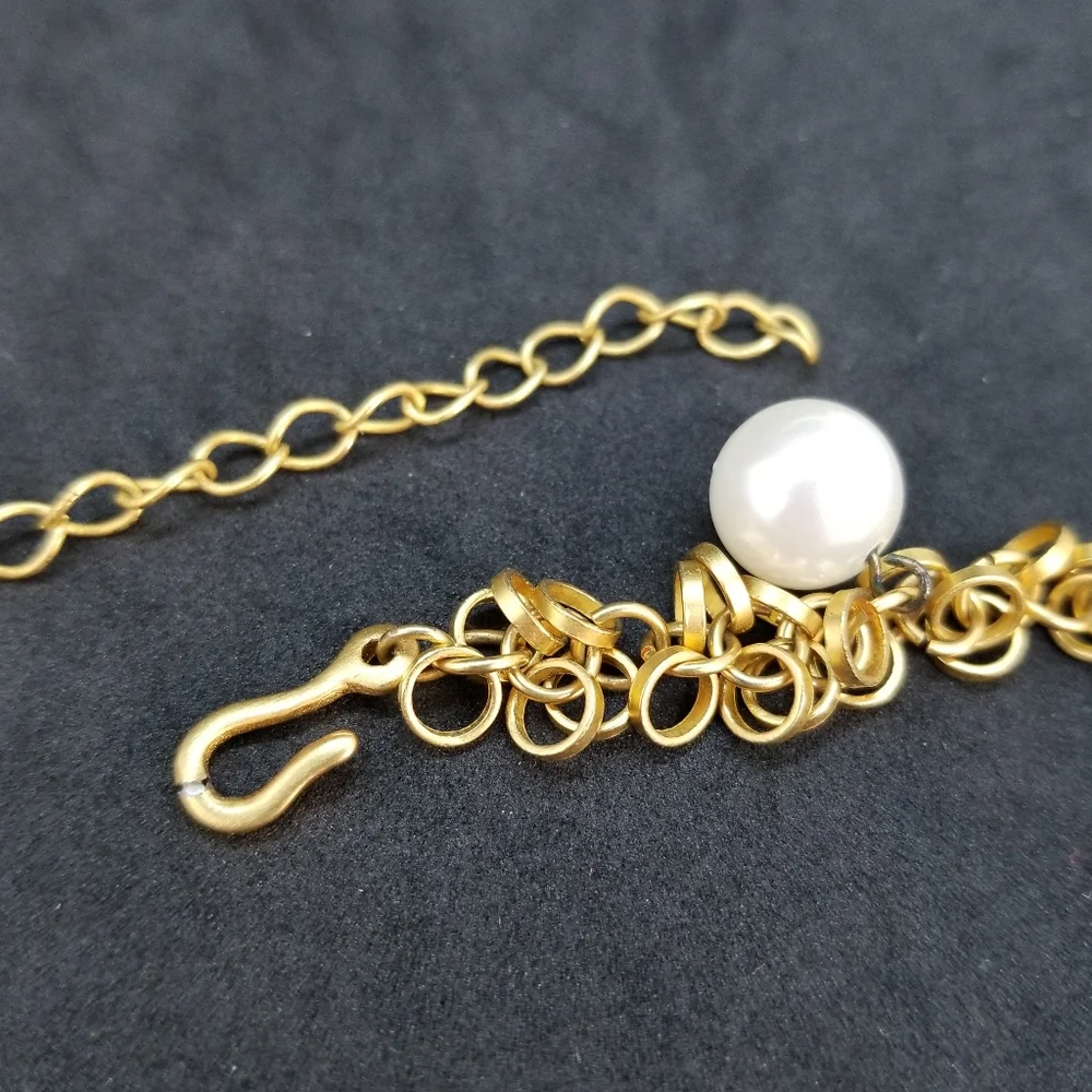 Gold chain & faux pearl necklace ⚪ - Picture 6 of 6